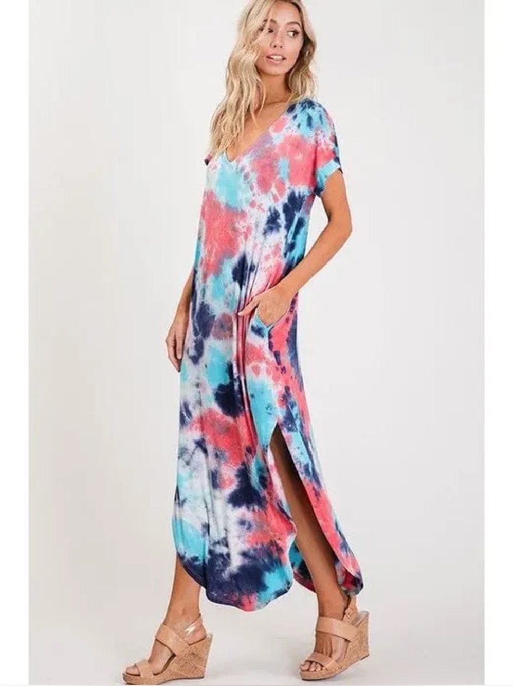 Tie-Dye V-Neck Maxi Dress in red Pink, Blue & Navy medium